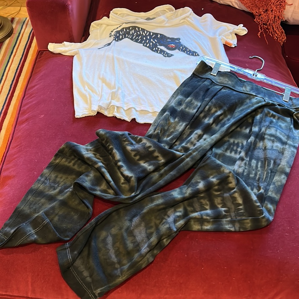 Raquel Allegra shirt and pants - Picture 1 of 7